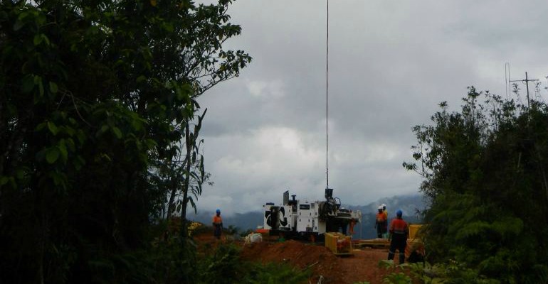 Mobile-drill-rig-2_picnik1